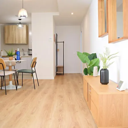 Precioso Apartamento Con Parking En El Centro De Malaga Exterior photo