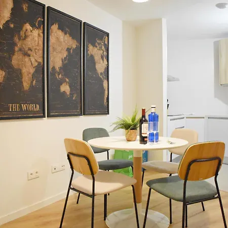 Precioso Apartamento Con Parking En El Centro De Malaga Exterior photo
